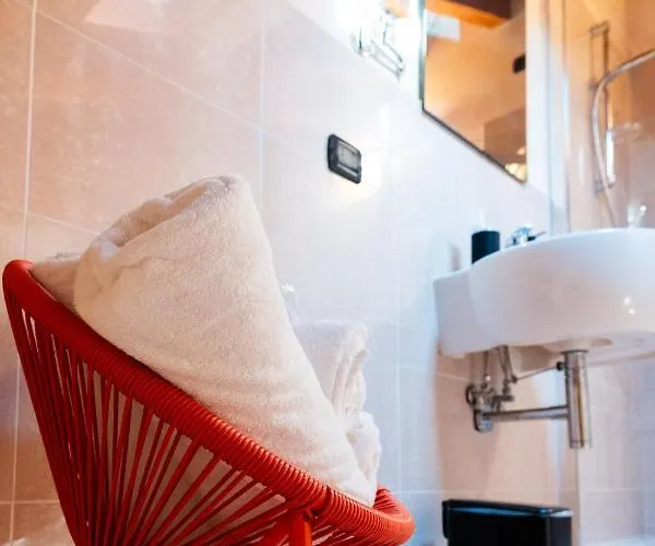 Cortevecchia 59 * פררה